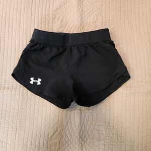 UNDER ARMOR GIRLS EXTRA SMALL GYM SHORTS!! 👀🔥🔥